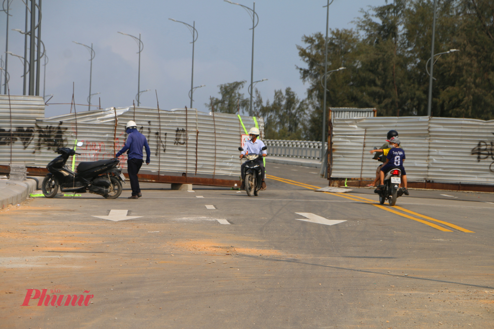 Theo kế hoạch, tuyến đường ven biển hình thành sẽ tạo quỹ đất khoảng 1.500 ha để phát triển đô thị, tăng sức hút các nhà đầu tư, tập đoàn lớn đến với Huế để đầu tư xây dựng, phát triển dự án hạ tầng du lịch, dịch vụ, khu resort, du lịch nghỉ dưỡng.