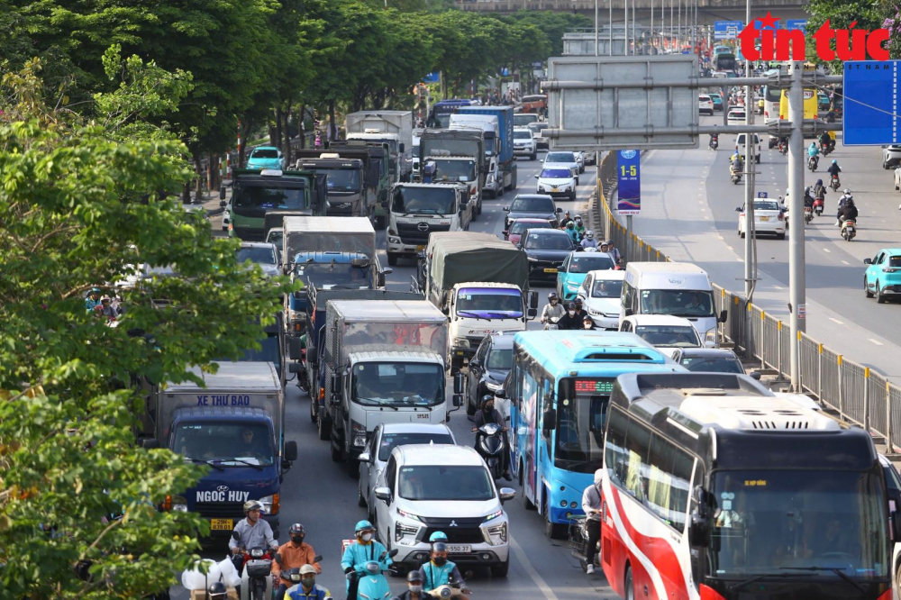 Hà Nội cho phép xe bán tải hoạt động tất cả khung giờ trong ngày.