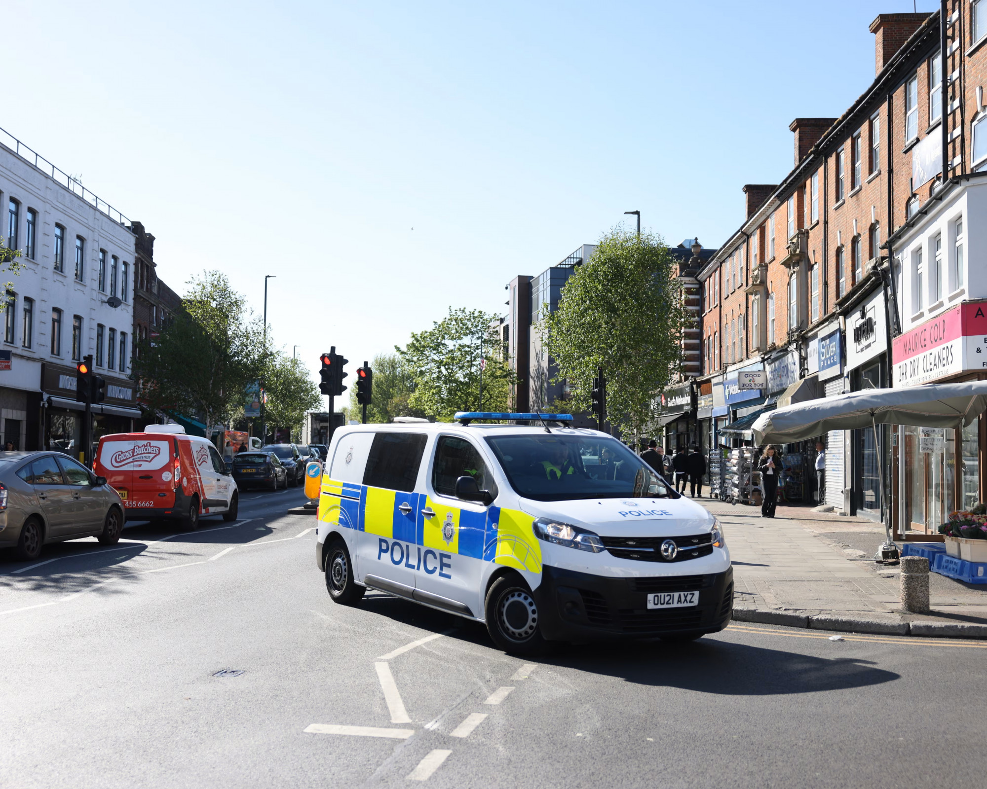 Anh nâng cao mức độ cảnh báo khủng bố sau vụ tấn công bằng dao ở khu vực Golders Green, London hôm 29/4 làm 2 người bị thương - Ảnh: Neil Hall/EPA