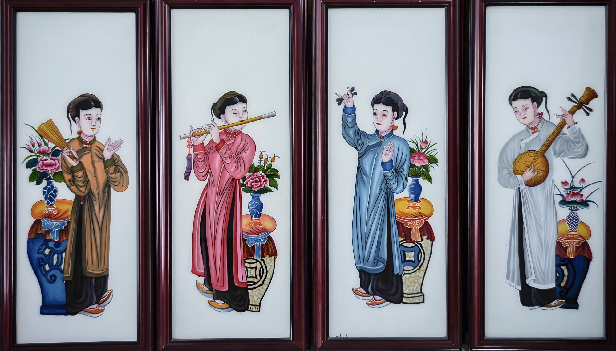 Tác phẩm Tố nữ