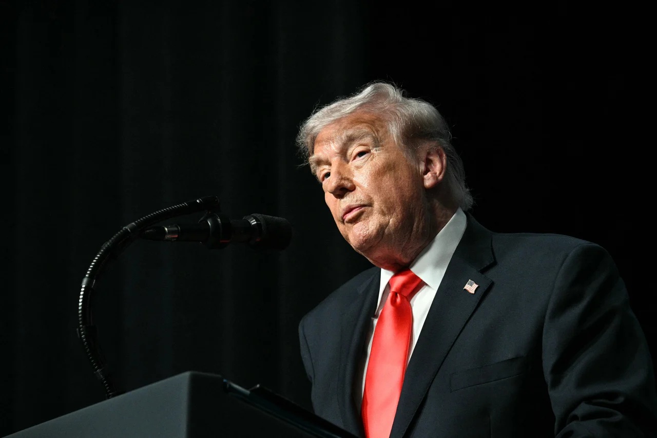 Tổng thống Donald Trump phát biểu tại thành phố West Palm Beach, bang Florida, Mỹ hôm 1/5 - Ảnh: Jim Watson/Getty Images