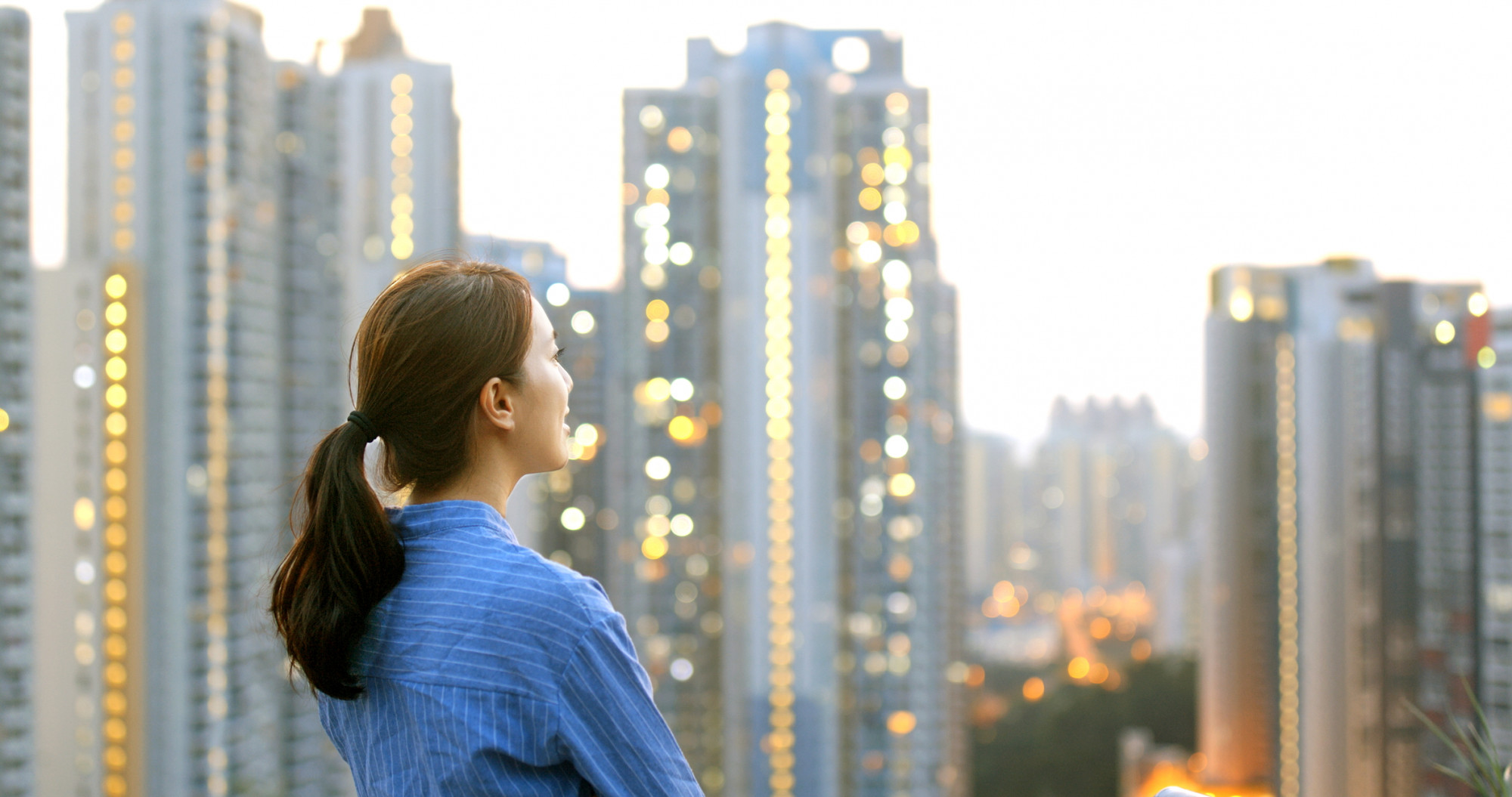 Con gái chỉ thích hướng đến chân trời phía xa - Ảnh minh họa: Freepik
