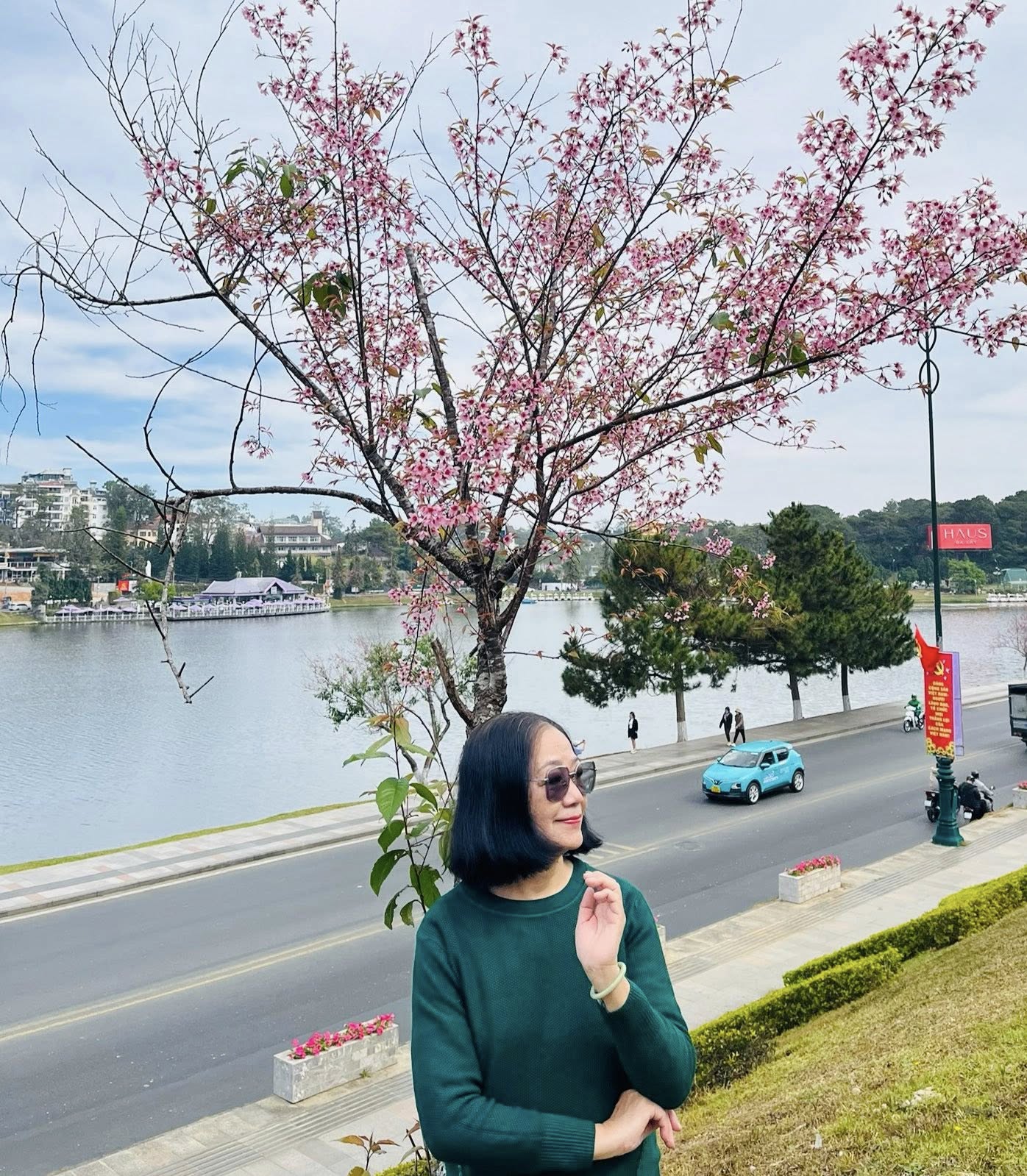 Đi qua bao thăng trầm của cuộc đời, chiếc vòng cẩm thạch vẫn bên tôi đi qua bao thăng trầm của cuộc đời - Ảnh: nhân vật cung cấp