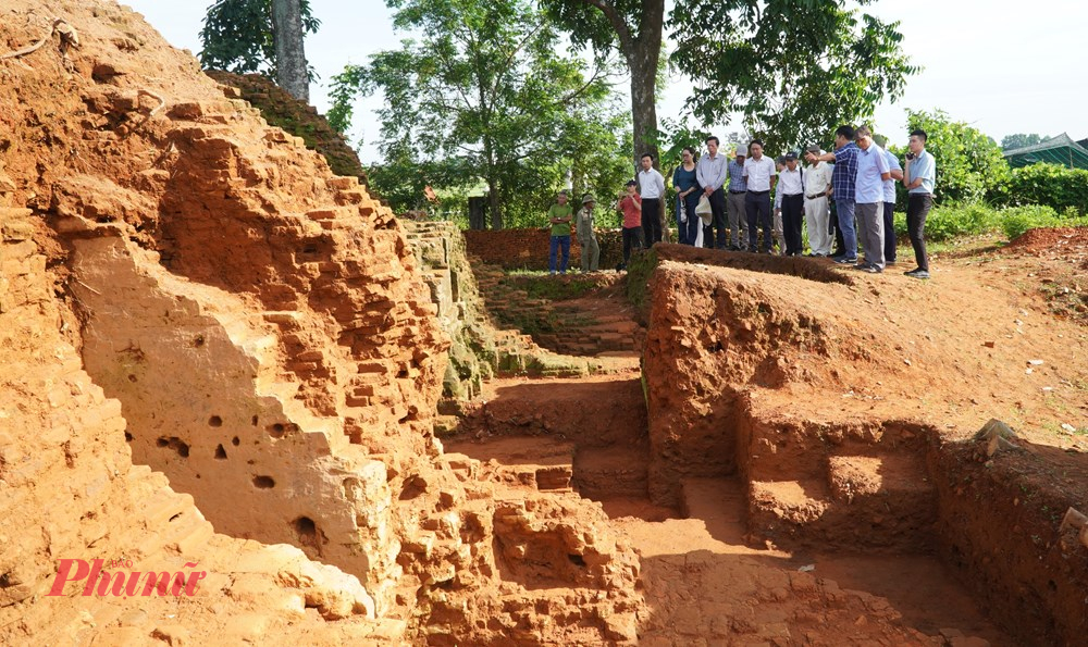 Mới đây nhất vào năm Lần mới đây nhất ngày 8/7 năm 2025  Bảo tàng Lịch sử quốc gia phối hợp với Sở VHTT thành phố Huế tổ chức báo cáo kết quả sơ bộ về khai quật khảo cổ giai đoạn 2 di tích quốc gia tháp đôi Liễu Cốc, phường Kim Trà (TP Huế) 2 đã thu được 9.380 tiêu bản và mảnh hiện vật; trong đó tập trung chủ yếu là các loại vật liệu kiến trúc, trang trí kiến trúc, các mảnh bia, đồ gốm men, đồ sành, đồ đất nung và các mảnh kim loại đồng