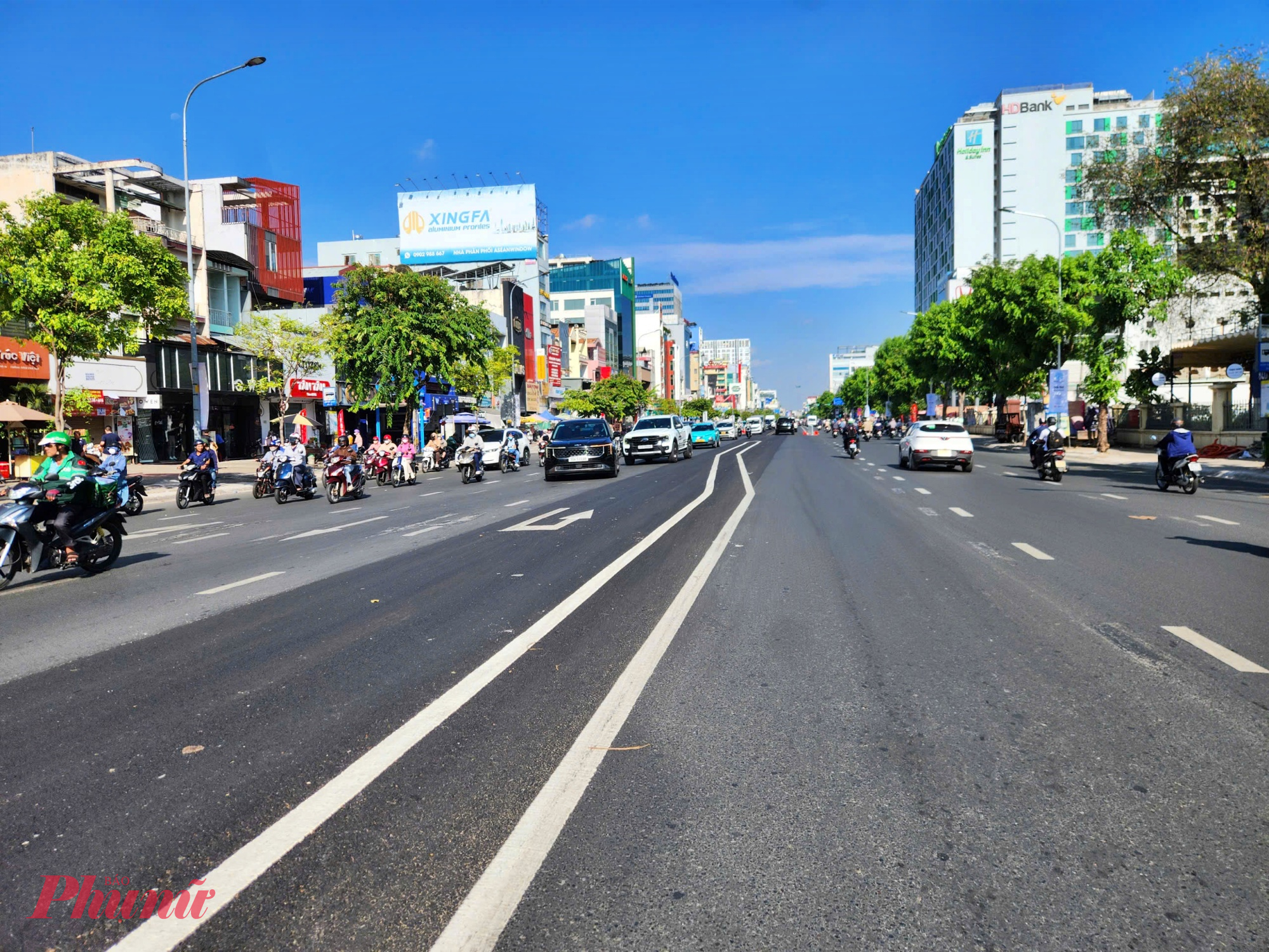Buổi sáng sẽ có 4 làn xe vào trung tâm, 2 làn xe từ trung tâm ra và buổi chiều sẽ đảo ngược.