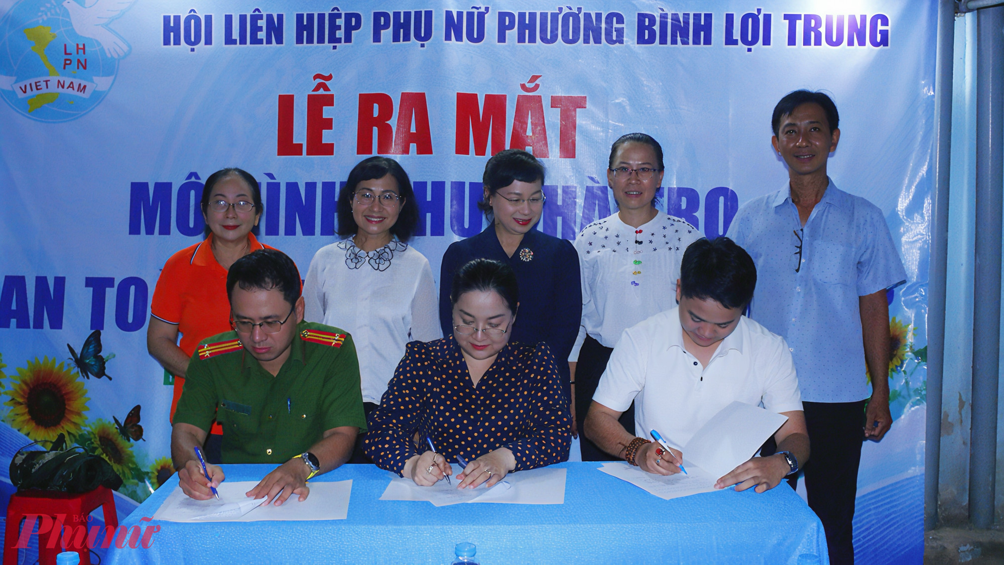 Hội Liên hiệp Phụ nữ phường, Công an phường cùng chủ nhà trọ. Chương trình ký kết phối hợp 