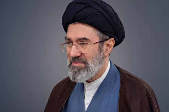 Mojtaba Khamenei đã không xuất hiện trước công chúng kể từ khi ông được bổ nhiệm làm lãnh đạo tối cao của Iran vào tháng Ba. ZUMAPRESS.com