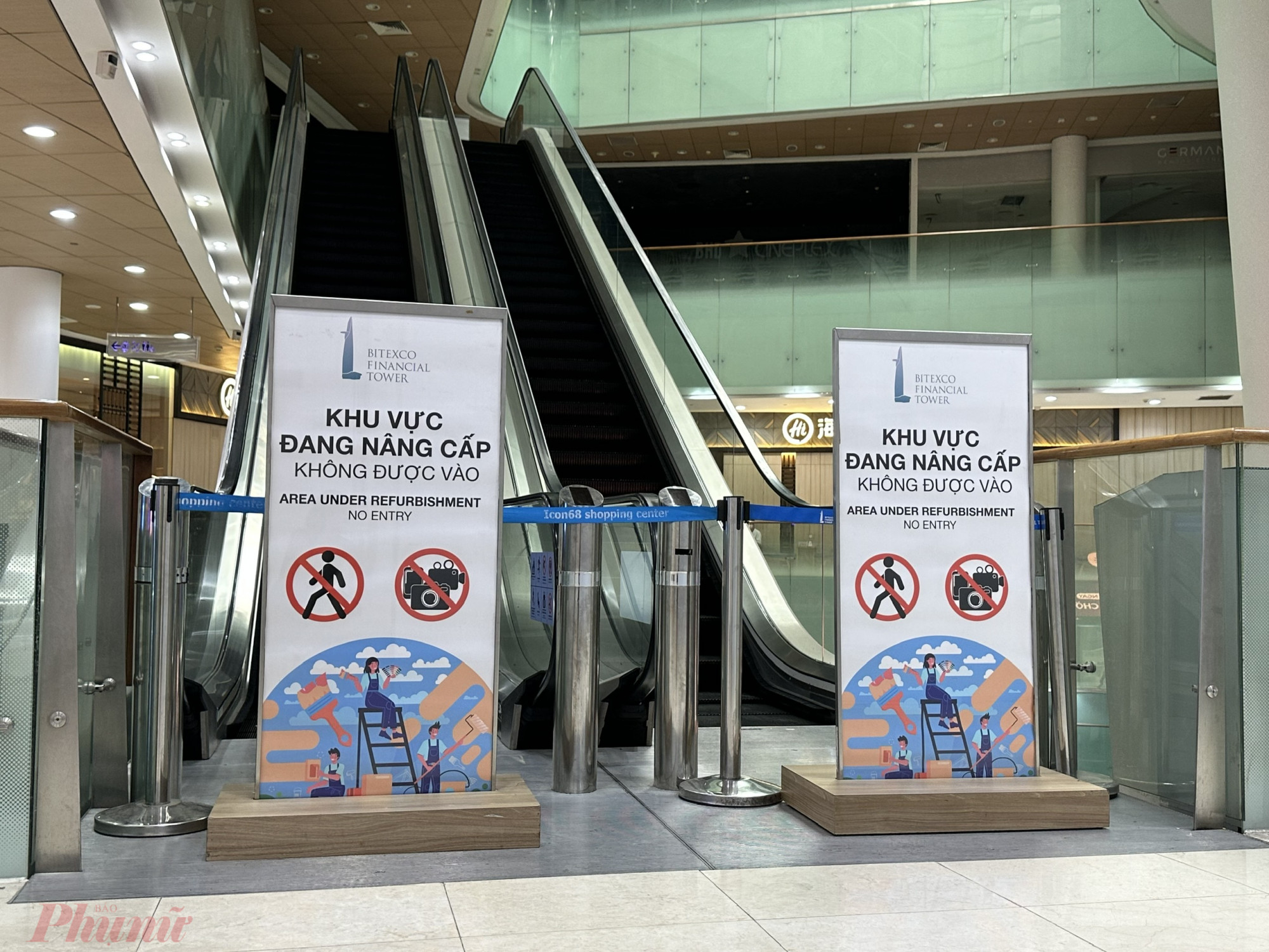 Tòa tháp Bitexco Financial Tower vẫn treo biển nâng cấp