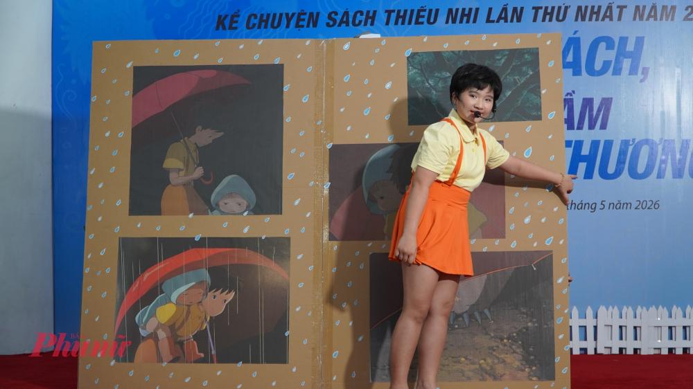 Em Văn Huỳnh Ngọc Diệp thể hiện khả năng của một người kể chuyện với Hàng xóm tôi Totoro.