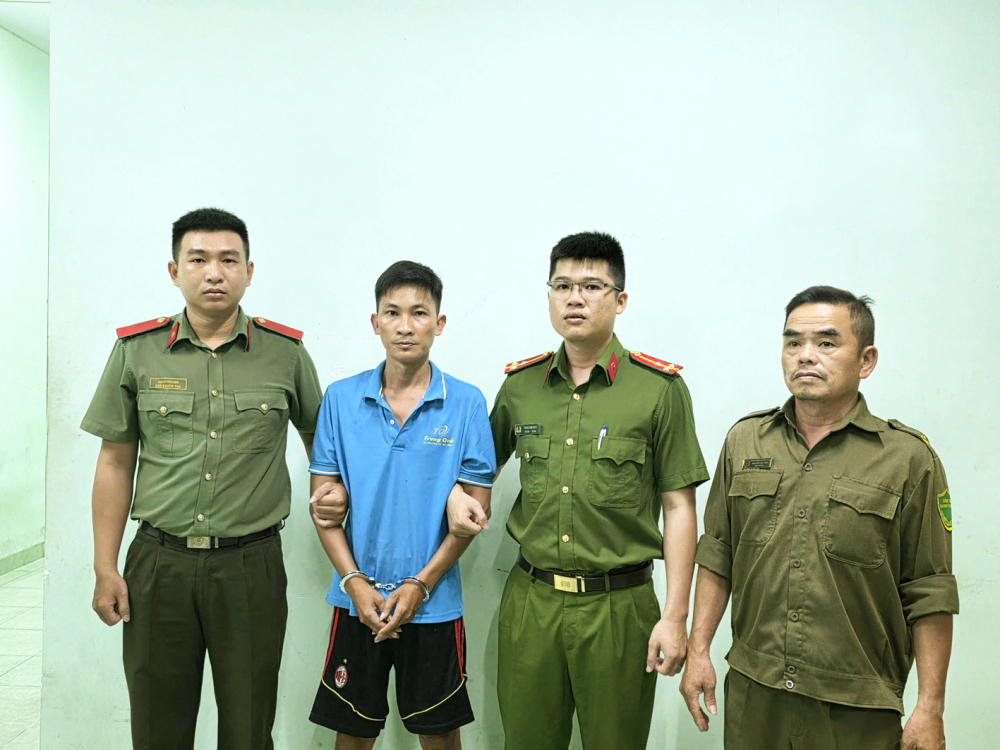 Công an TPHCM bắt giữ Bùi Trung Quốc về hành vi “hành hạ người khác” sau khi y đánh dã man con riêng của bạn tình - Ảnh do Công an TPHCM cung cấp