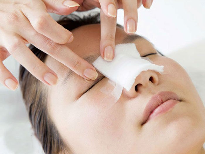 Khi cấu trúc mũi bị tổn thương, việc tháo sụn mũi là điều cần thiết - Ảnh minh họa: canva