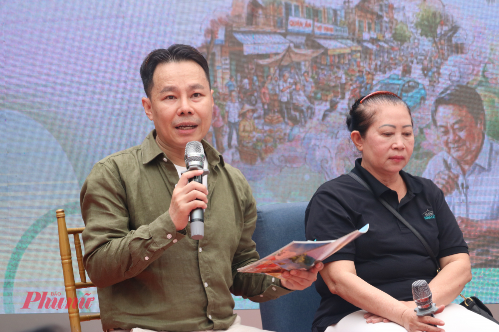 Nhận thấy tại TPHCM và các tỉnh miền Tây vẫn còn nhiều làng nghề lâu đời đang bền bỉ gìn giữ tinh hoa thủ công và “chất Việt” qua từng thế hệ, nhà báo/giám tuyển triển lãm ảnh Trung Nghĩa cùng các sinh viên đã phối hợp tổ chức triển lãm “Nghề cổ, Nhịp số”, giới thiệu 18 bộ ảnh tương ứng với 18 làng nghề truyền thống tại Đường sách