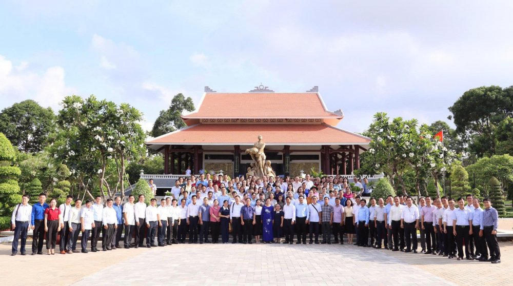 Gần 400 cán bộ quản lý, chuyên viên làm công tác văn hóa cơ sở tham gia chương trình tập huấn năm 2026.