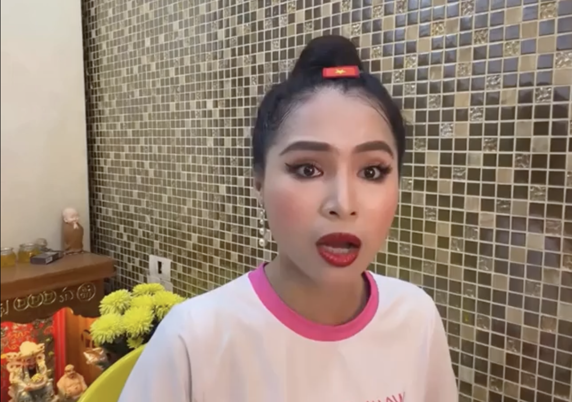 Việc livestream, chia sẻ thông tin gần đây của Bích Trâm trên mạng xã hội khiến nhiều người bức xúc