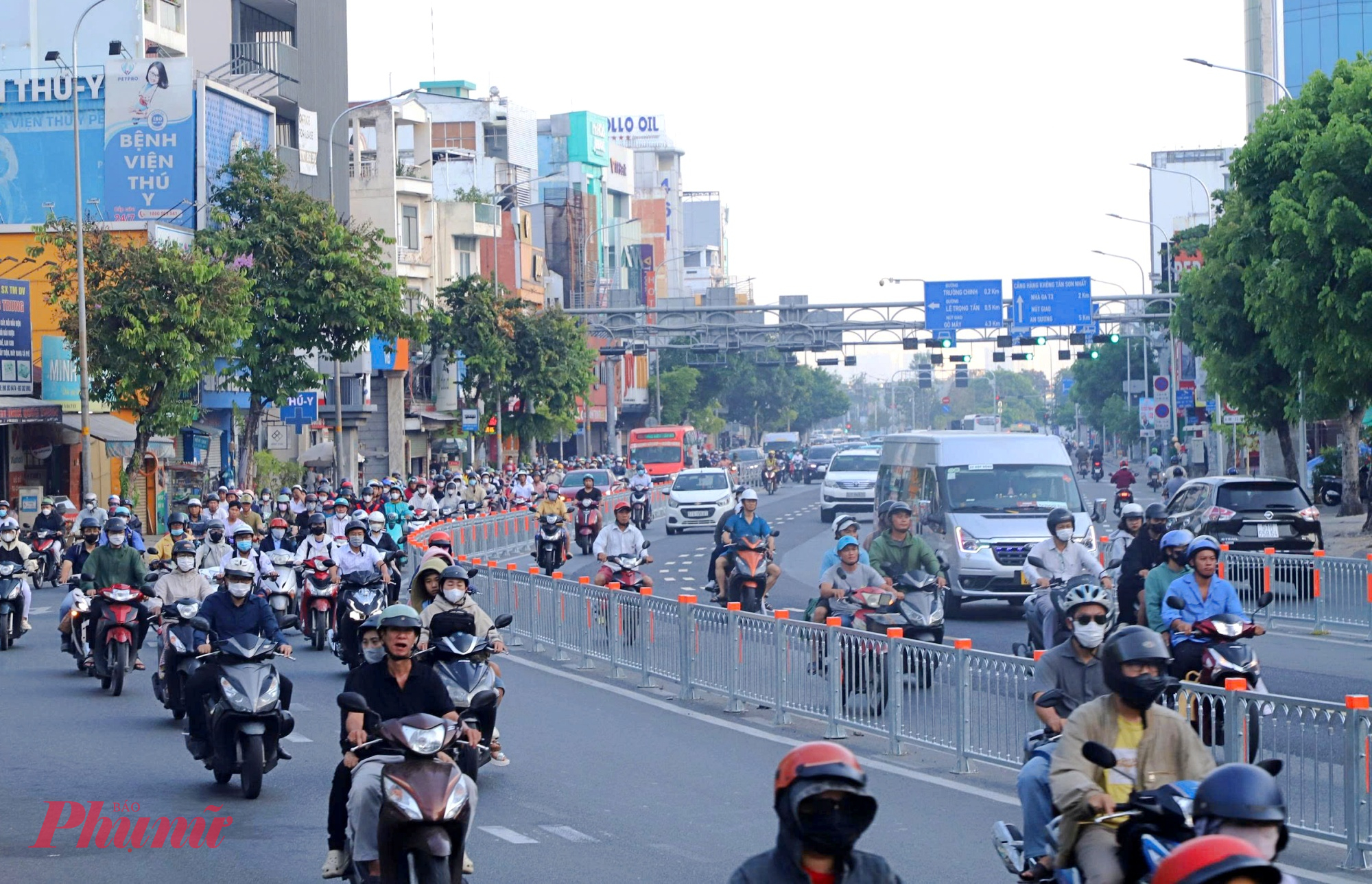 Từ ngày 15/5, đoạn đường Cộng Hòa dài khoảng 2,5 km, từ nút giao Út Tịch đến đường Trường Chinh (các phường Bảy Hiền, Tân Bình, Tân Sơn Nhất) sẽ được tổ chức giao thông theo mô hình đảo chiều làn xe đầu tiên tại TPHCM.