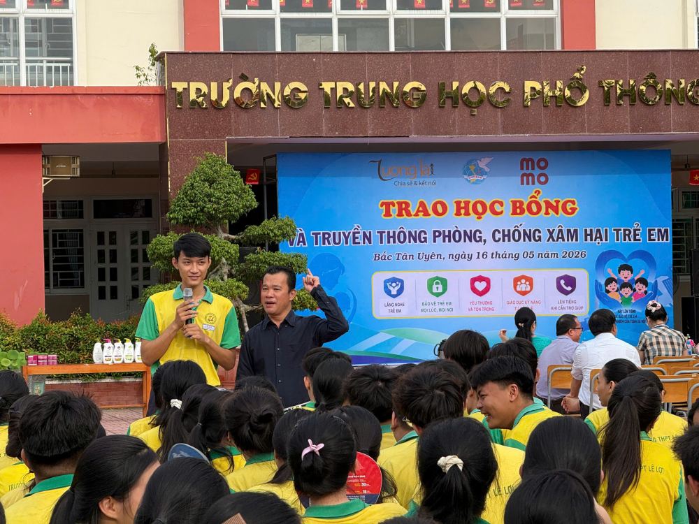 Thạc sĩ Trần Minh Hải – Giám đốc Trung tâm Tương Lai là báo cáo viên.