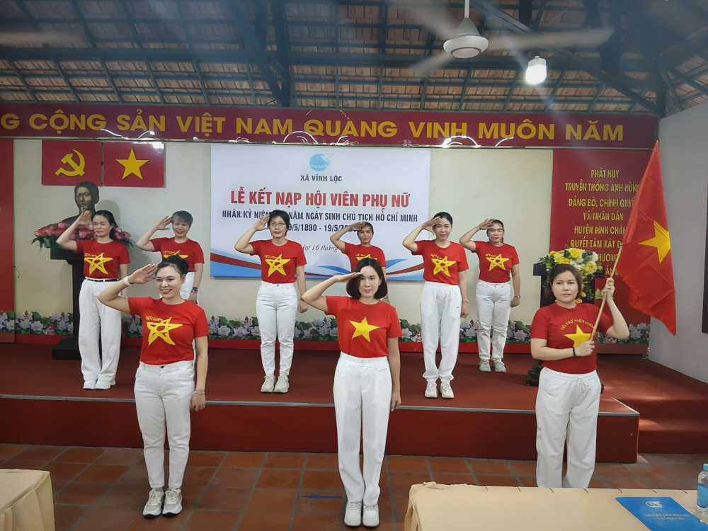 các đơn vị thuộc Cụm thi đua số 3 đã trình diễn các tiết mục văn nghệ ca ngợi Chủ tịch Hồ Chí Minh, quê hương, đất nước