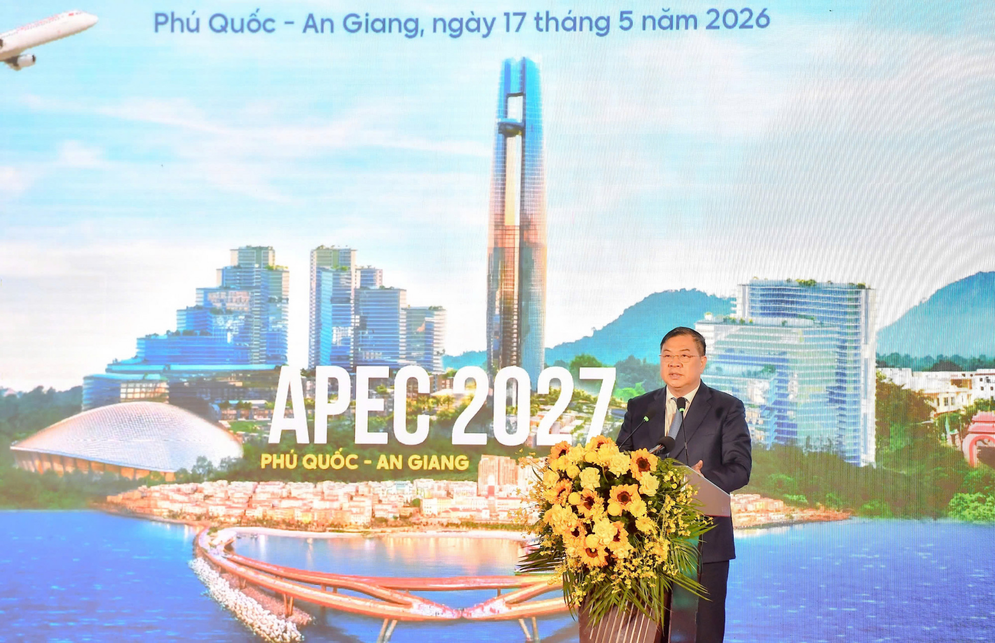 Phó Thủ tướng Thường trực Phạm Gia Túc phát biểu chỉ đạo hội nghị - Ảnh Văn Dương
