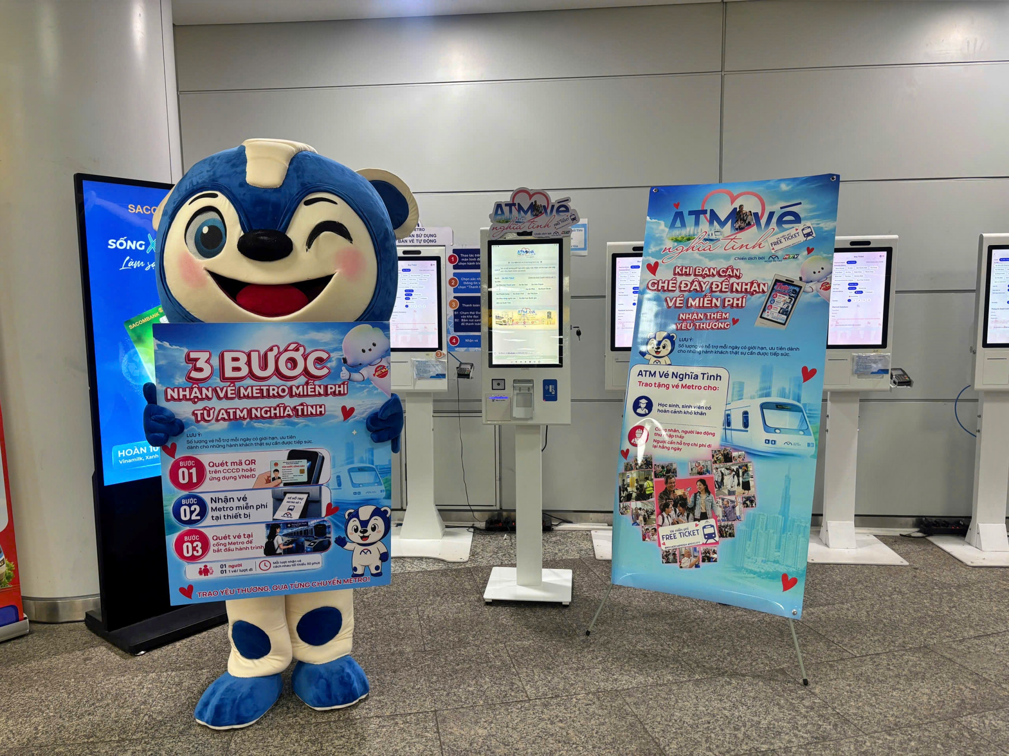 ATM vé nghĩa tình đang được triển khai - Ảnh: HURC1