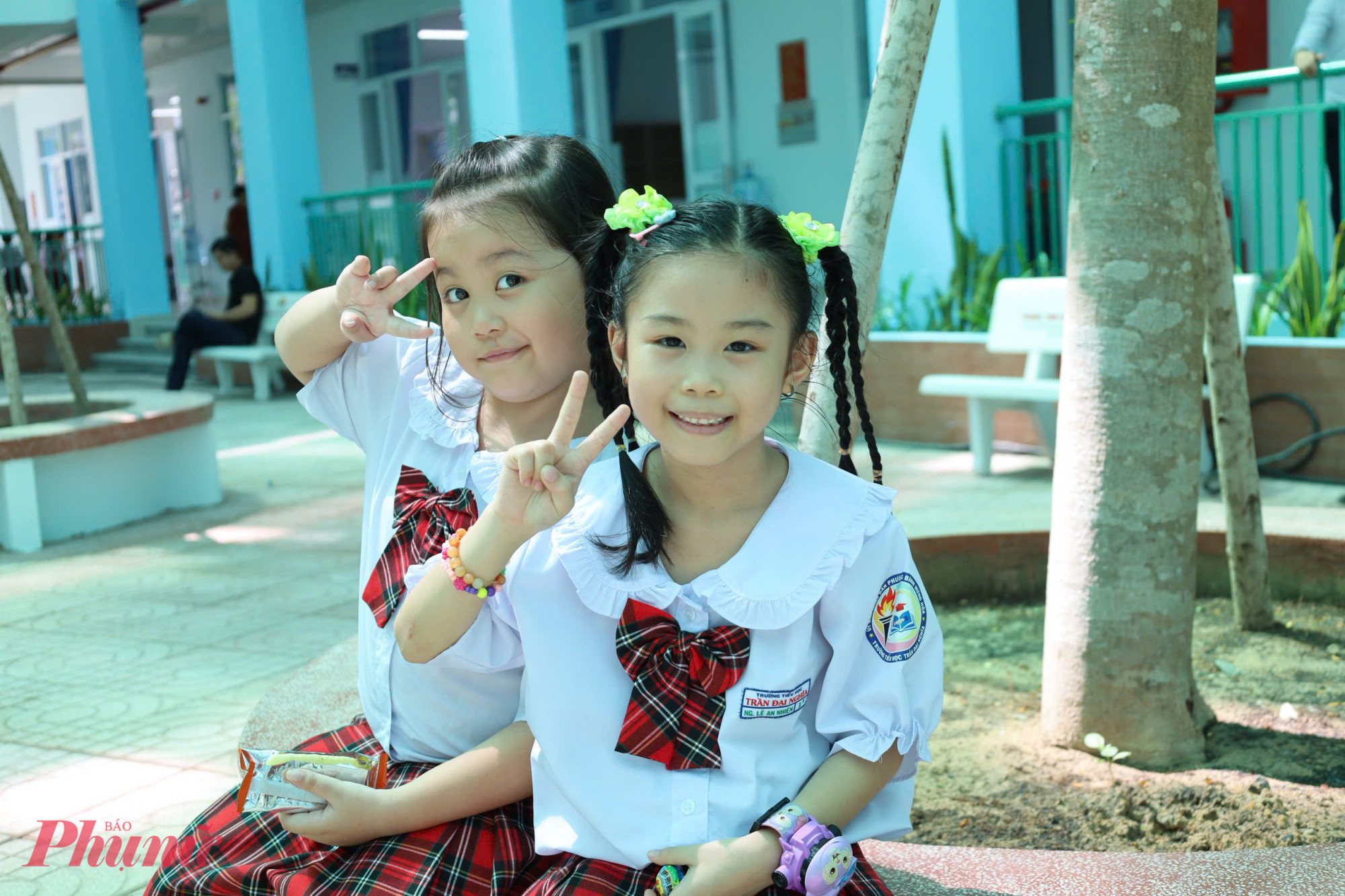 Khuôn viên rộng rãi, thoáng mát của Trường Tiểu học Trần Đại Nghĩa trong ngày khánh thành