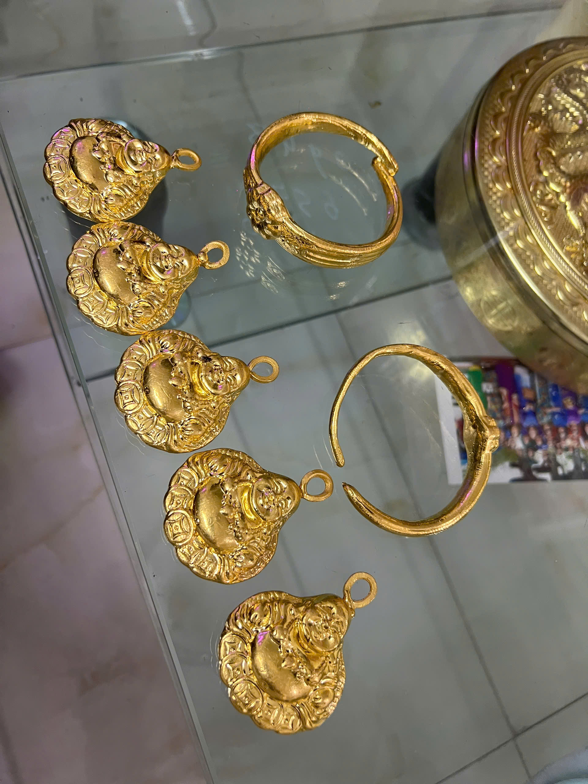 Tang vật thu giữ. Ảnh: CACC