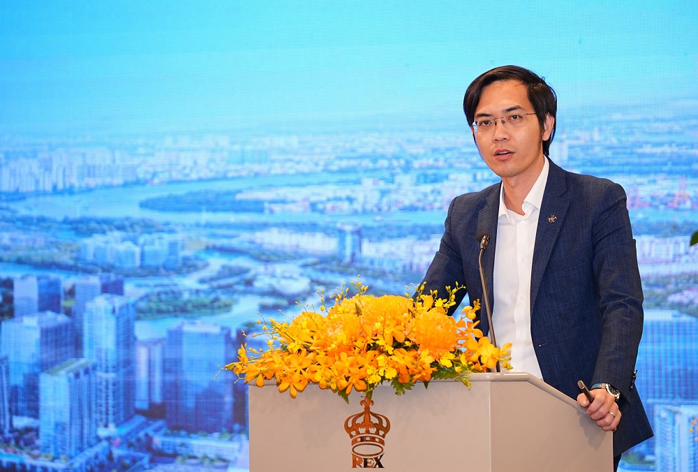 5.3 PGS TS Nguyễn Hữu Huân - Phó Chủ tịch Cơ quan điều hành Trung tâm Tài chính Quốc tế Việt Nam tại TP HCM
