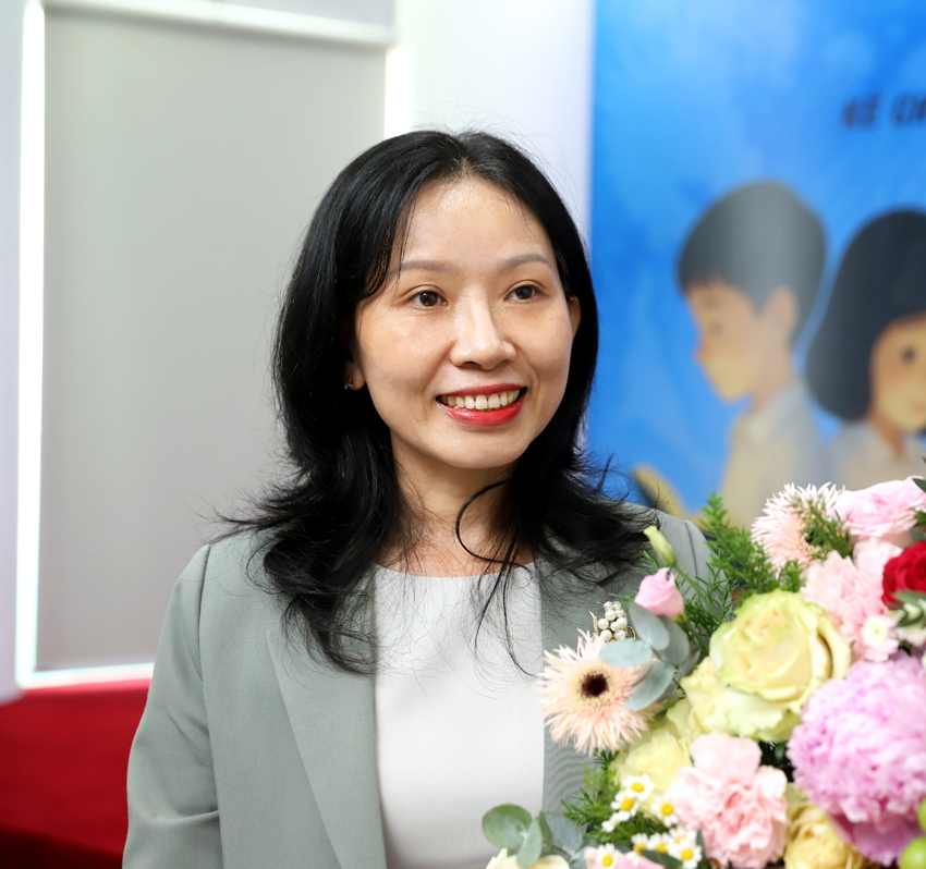 Đừng chỉ dựa vào tình thương để bảo vệ trẻ em trong thời đại số Bà Huỳnh Thị Thúy Phương - Phó chủ tịch Hội LHPN TPHCM - ẢNH: PHÙNG HUY