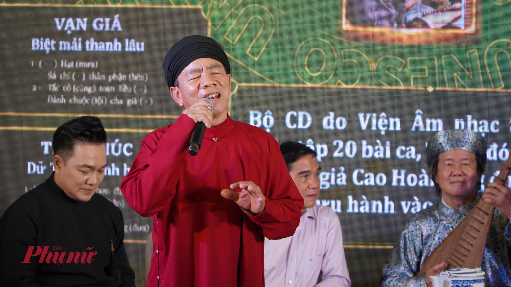 Tiết mục biểu diễn tái hiện không gian tài tử – cải lương Nam Bộ đầu thế kỷ XX với nhiều bài bản và trích đoạn cổ nhạc đặc sắc.