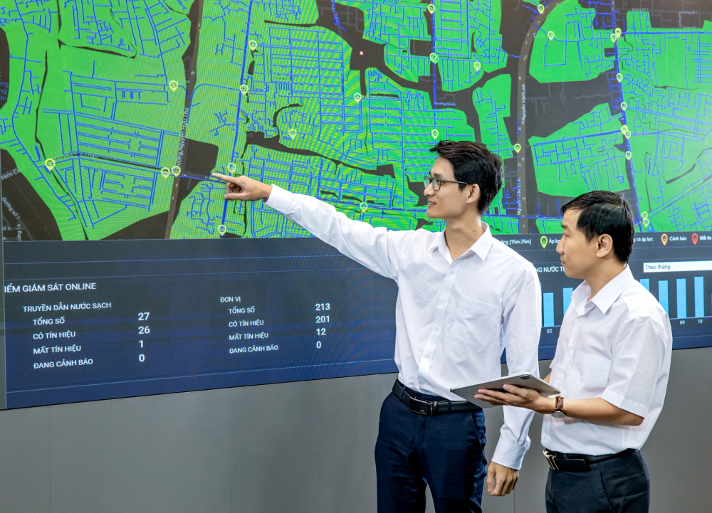 21 năm bền bỉ giữ mạch nguồn nước sạch Hệ thống cấp nước TPHCM vận hành bằng công nghệ hiện đại - ẢNH: ĐINH BÍCH