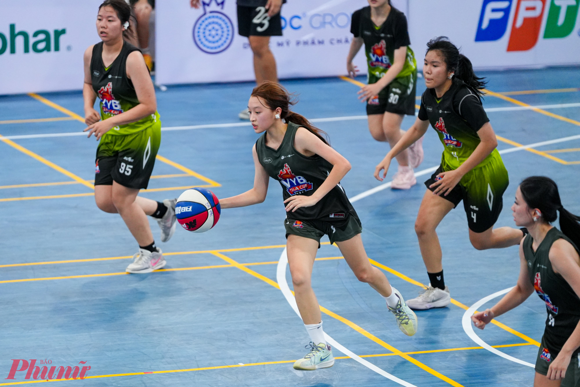 “Từ những pha bóng kịch tính đến tinh thần fair-play, giải đấu đã mang đến hình ảnh đầy năng lượng của thế hệ trẻ.