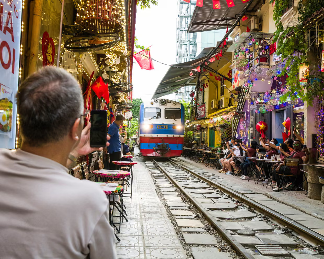 Việt Nam đang trở thành điểm đến yêu thích của du khách Úc - Ảnh: Getty Images