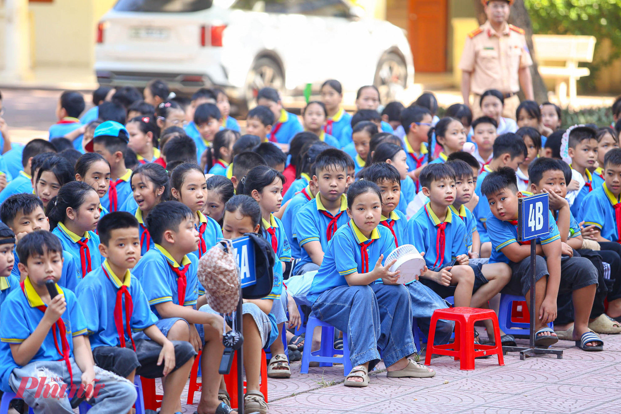 Với đặc điểm địa bàn gần các con sông lớn và hoạt động giao thông đường thủy phát triển, nguy cơ xảy ra tai nạn đuối nước đối với trẻ em luôn tiềm ẩn nếu thiếu sự quản lý, trang bị kỹ năng cần thiết.