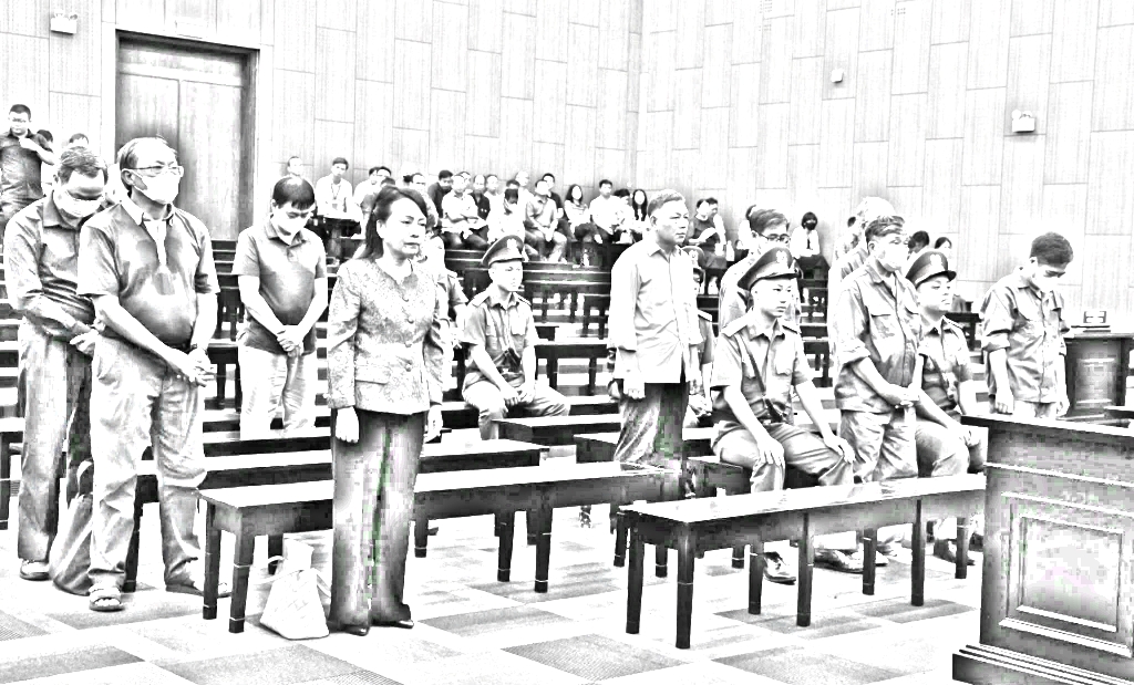 Quanh cảnh phiên tòa - Ảnh: N.A