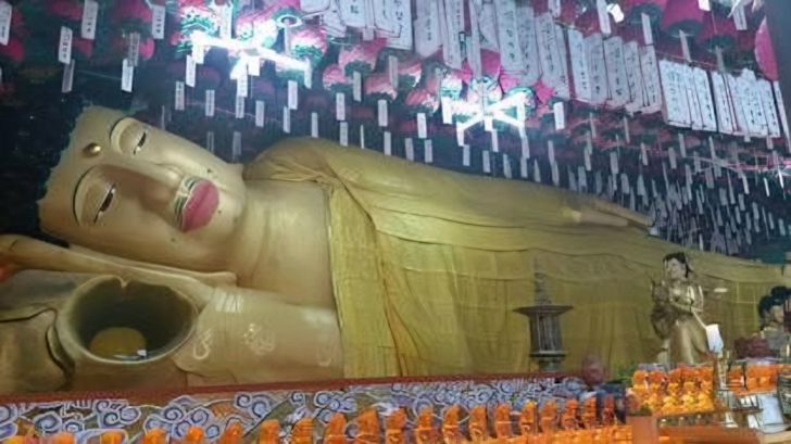 Tượng phật nằm với điều đặc biệt là 