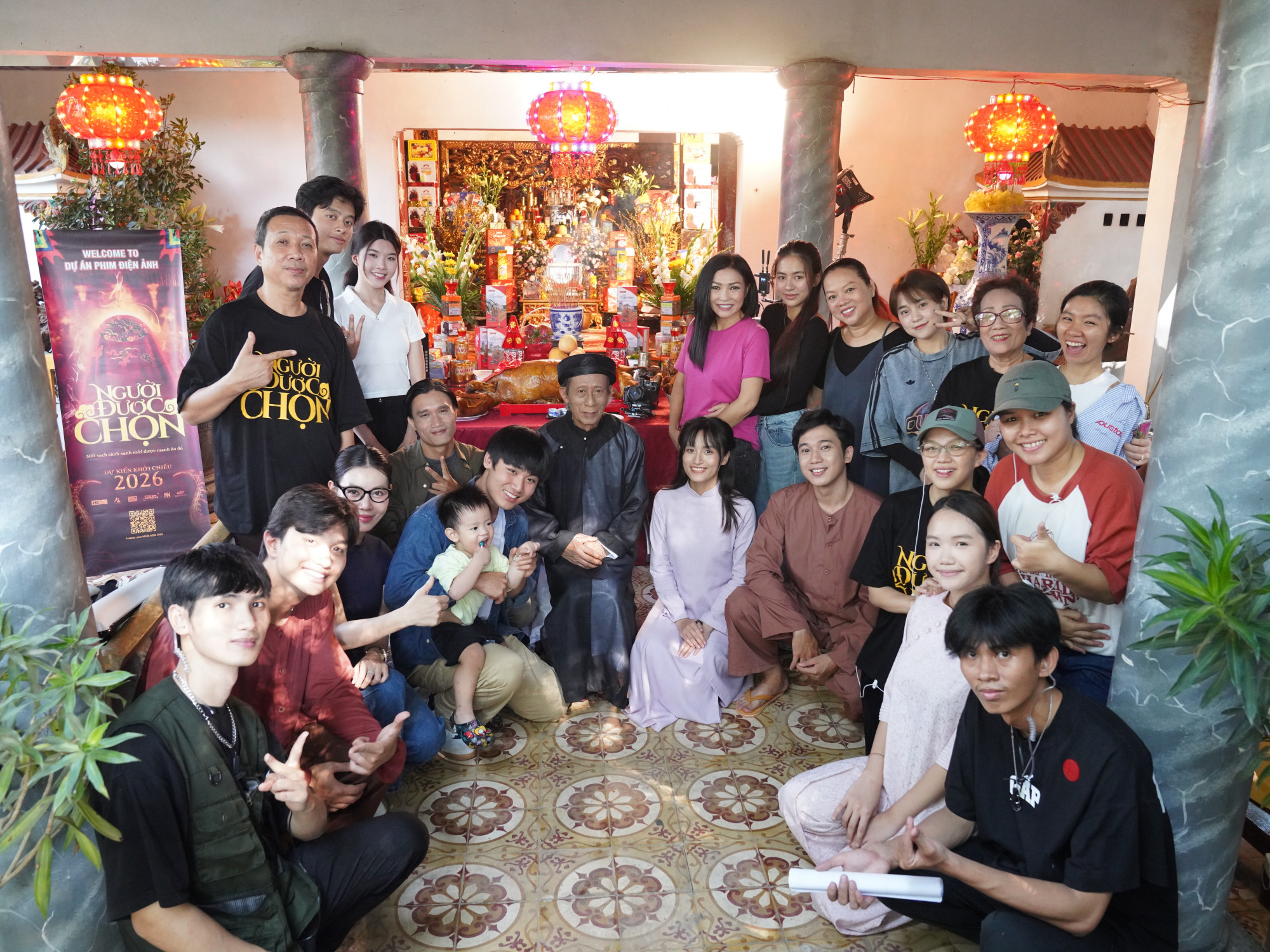 Đoàn phim Người được chọn là sự kết hợp giữa những tên tuổi gạo cội và diễn viên trẻ 