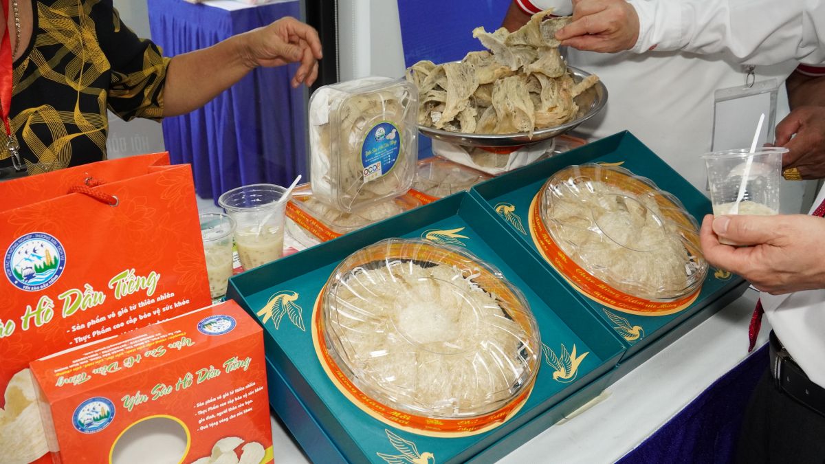 Sản phẩm khởi nghiệp, đổi mới sáng tạo của doanh nghiệp, hợp tác xã giới thiệu tại Ngày hội “Startup Connection Day”  