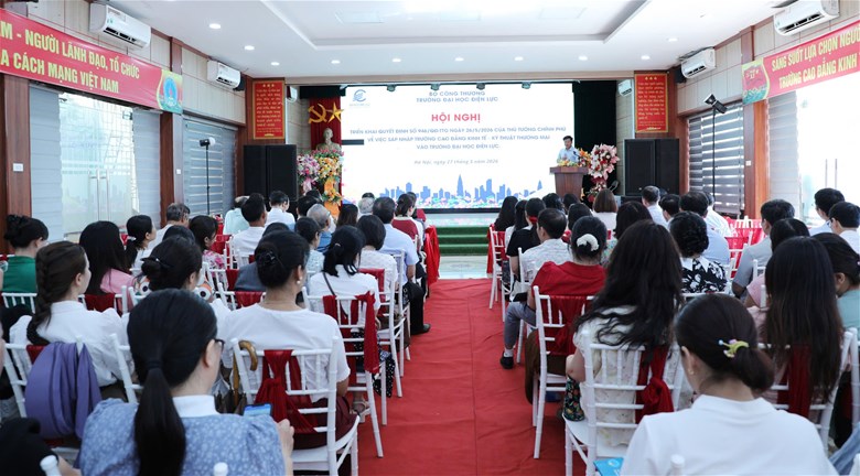 Quan cảnh hội nghị