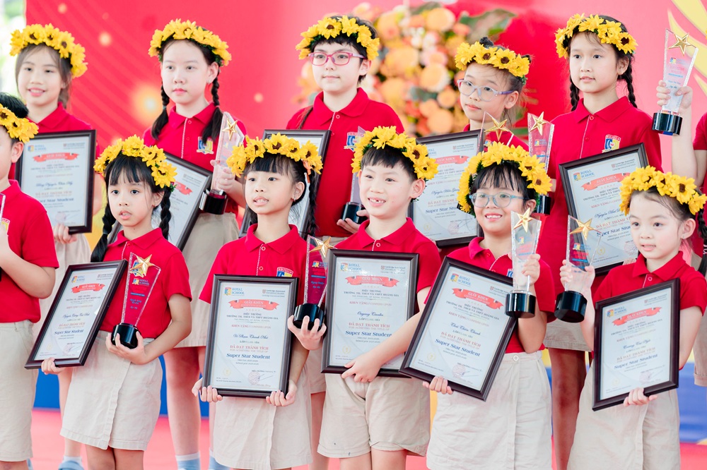 Học sinh Royal School đạt nhiều thành tích ấn tượng trong nước và quốc tế - Ảnh: Royal School