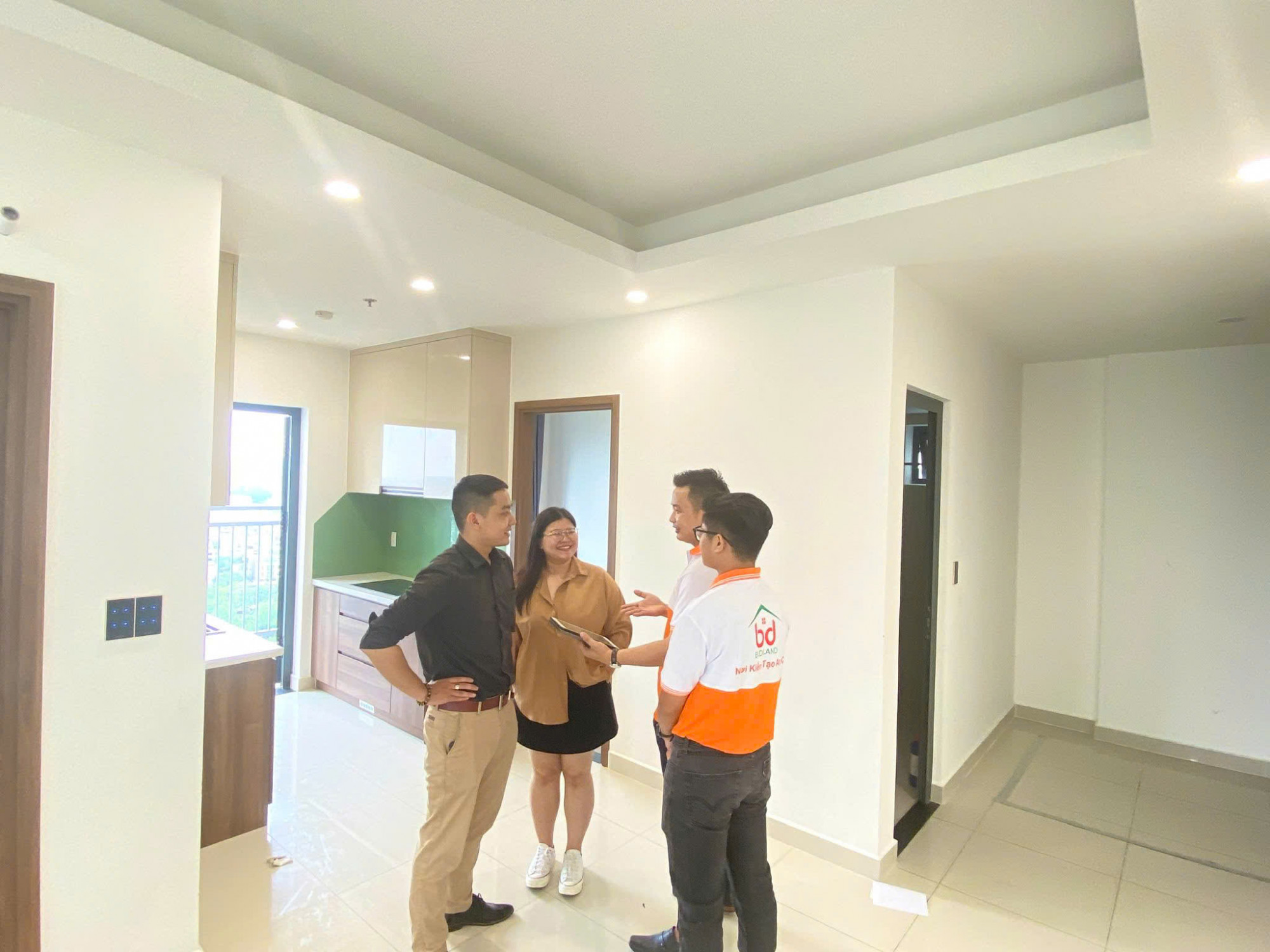 Người trẻ không còn 'sống chết' để mua nhà Nhiều người trẻ chọn thuê nhà dài hạn là chiến lược tài chính