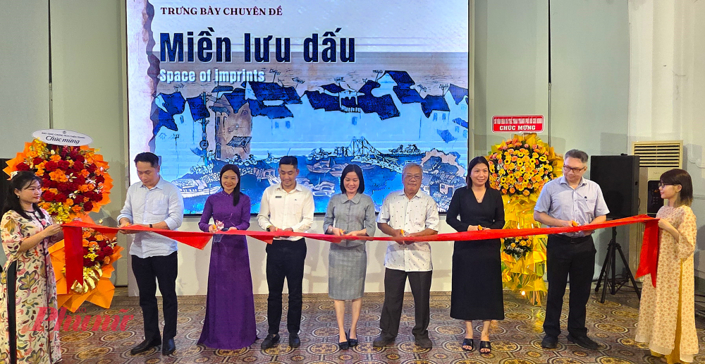 Khai mạc trưng bày chuyên đề Miền lưu dấu.