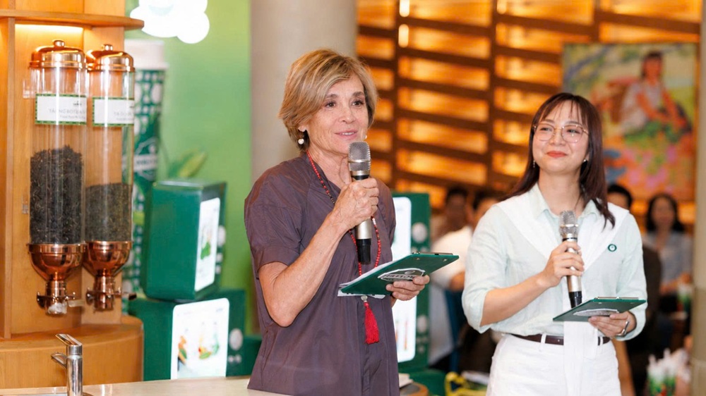 Bà Patricia Marques - CEO Phúc Long - chia sẻ trong workshop tại Phoenix Store - Ảnh: Phúc Long