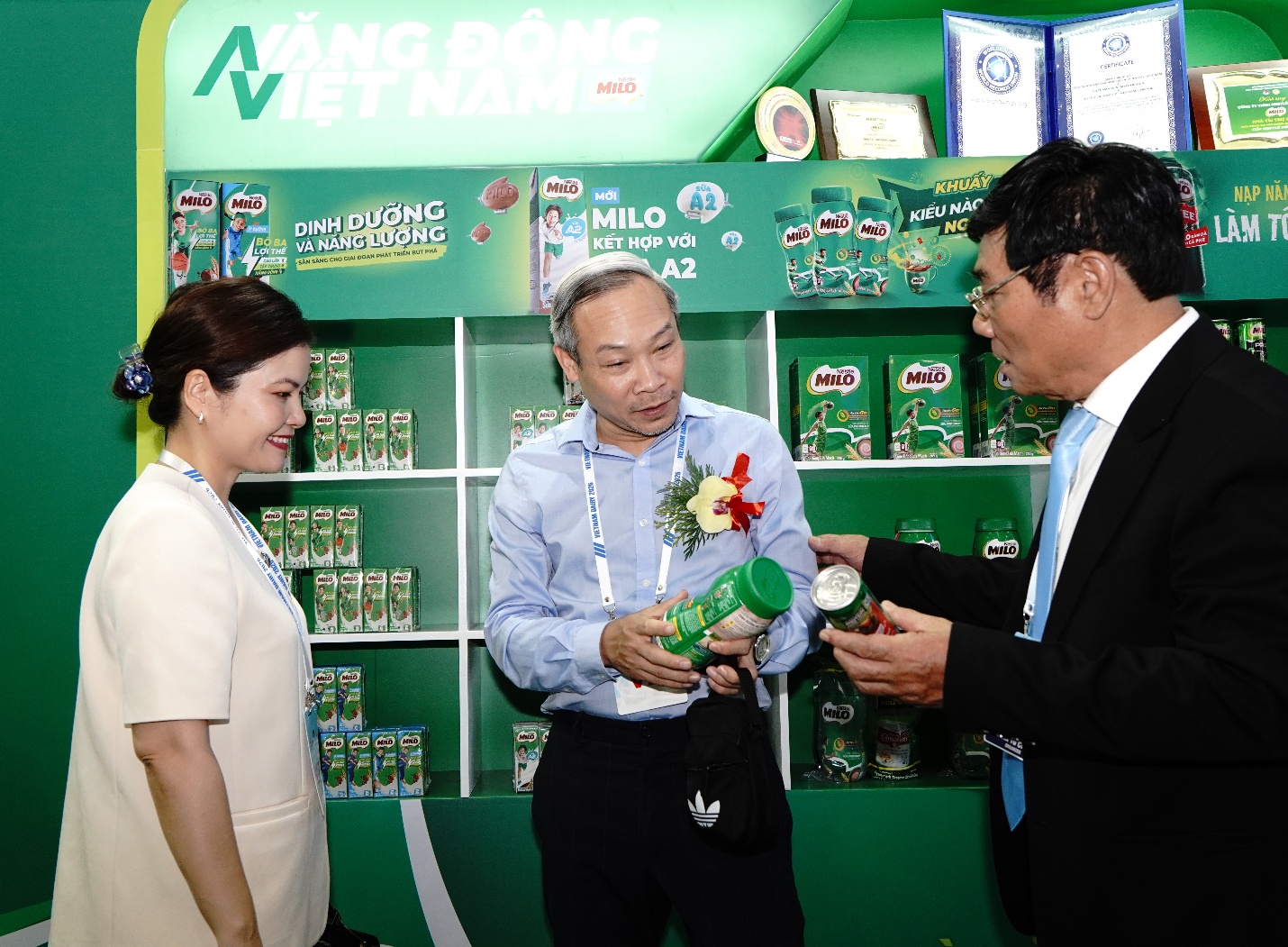 Đại biểu tham quan gian hàng của Nestlé MILO tại Triển lãm quốc tế ngành sữa 2026 - Ảnh: P.A