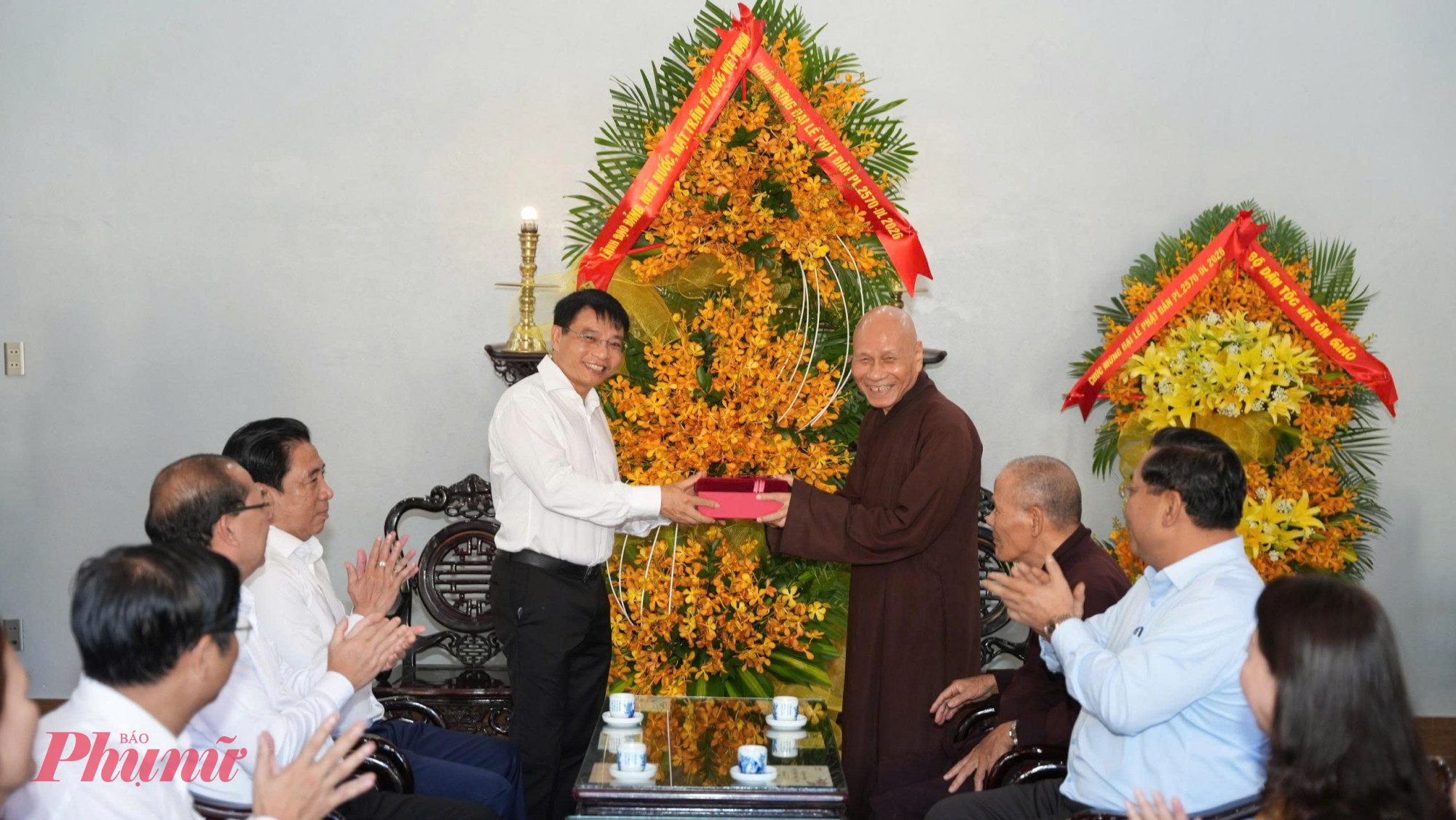 Phó Thủ tướng Chính phủ Nguyễn Văn Thắng cùng đoàn công tác thăm các Hòa thượng tại chùa Bảo Lâm
