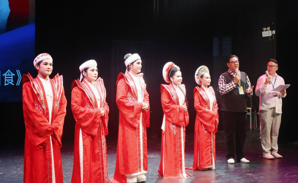 Đạo diễn Nguyên Đạt