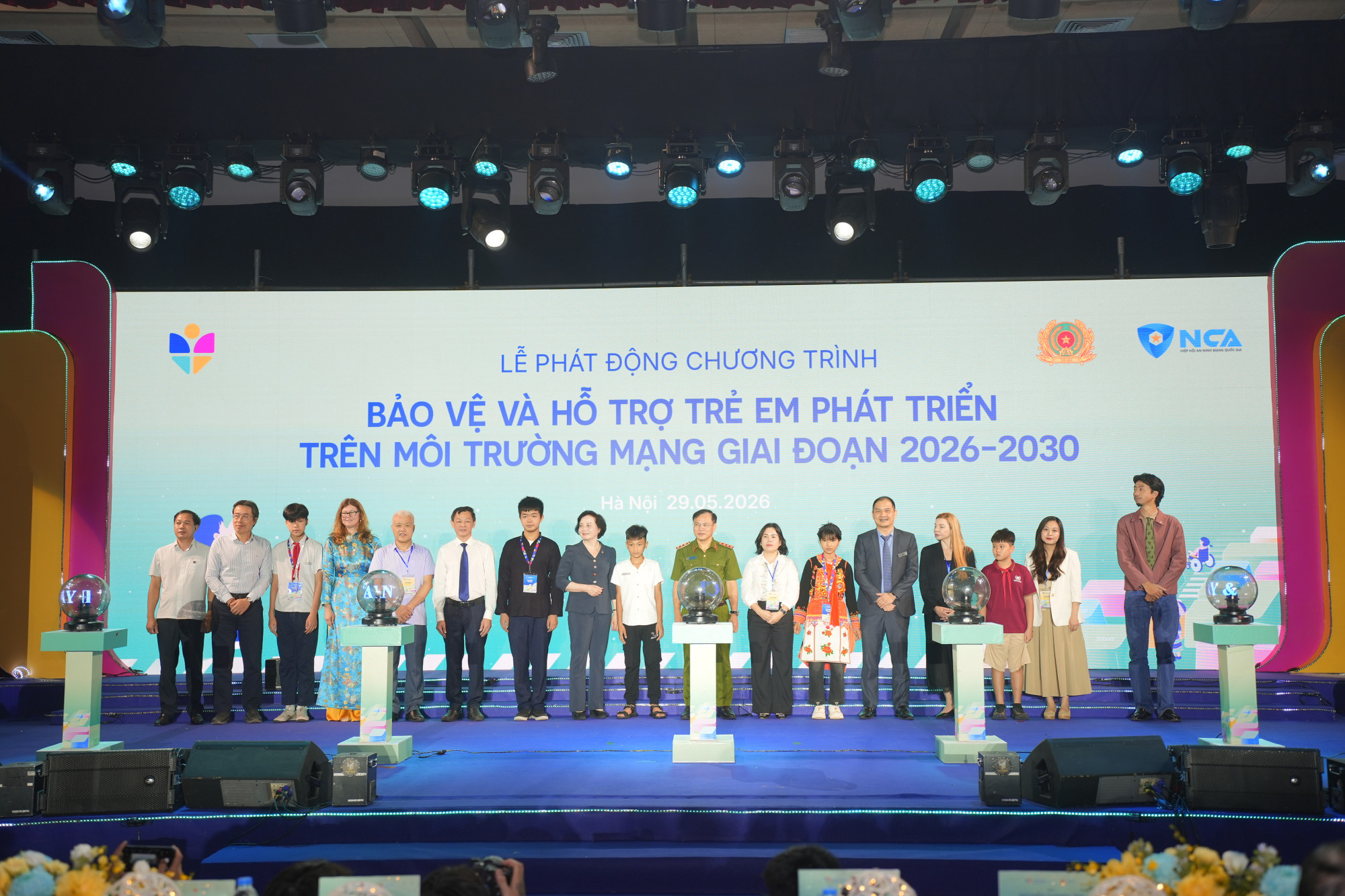 Chương trình có sự tham gia, đồng hành của nhiều doanh nghiệp lớn - Ảnh: Hoàng Lan