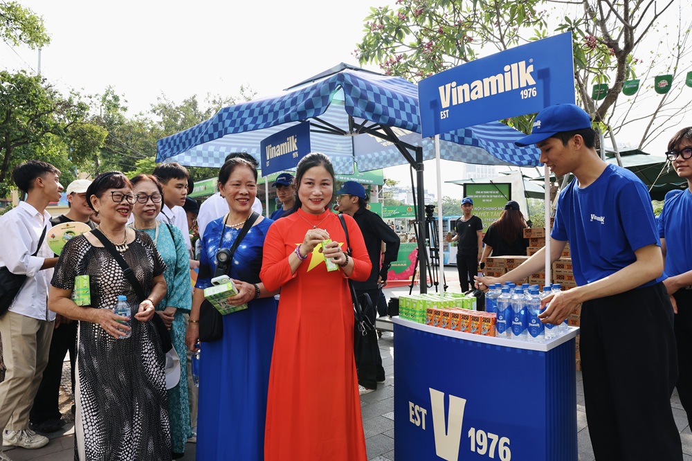 Các điểm phục vụ của thương hiệu sữa quốc dân được đông đảo người dân ghé thăm và thưởng thức - Ảnh: Vi Nam