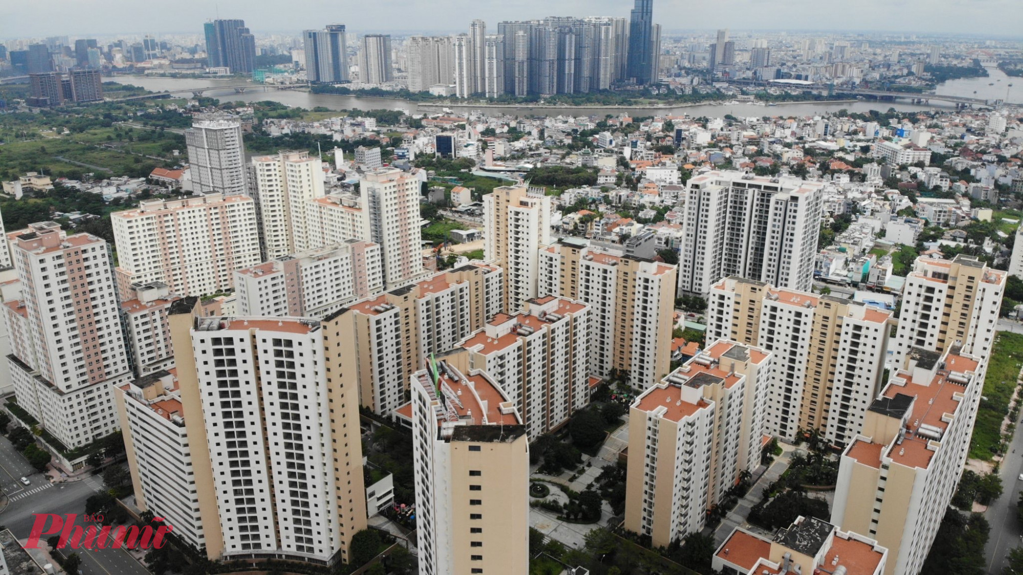 Hàng ngàn căn hộ tái định cư bị bỏ hoang