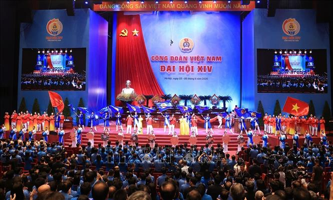 Chương trình văn nghệ chào mừng Đại hội. Ảnh: Tuấn Anh/TTXVN