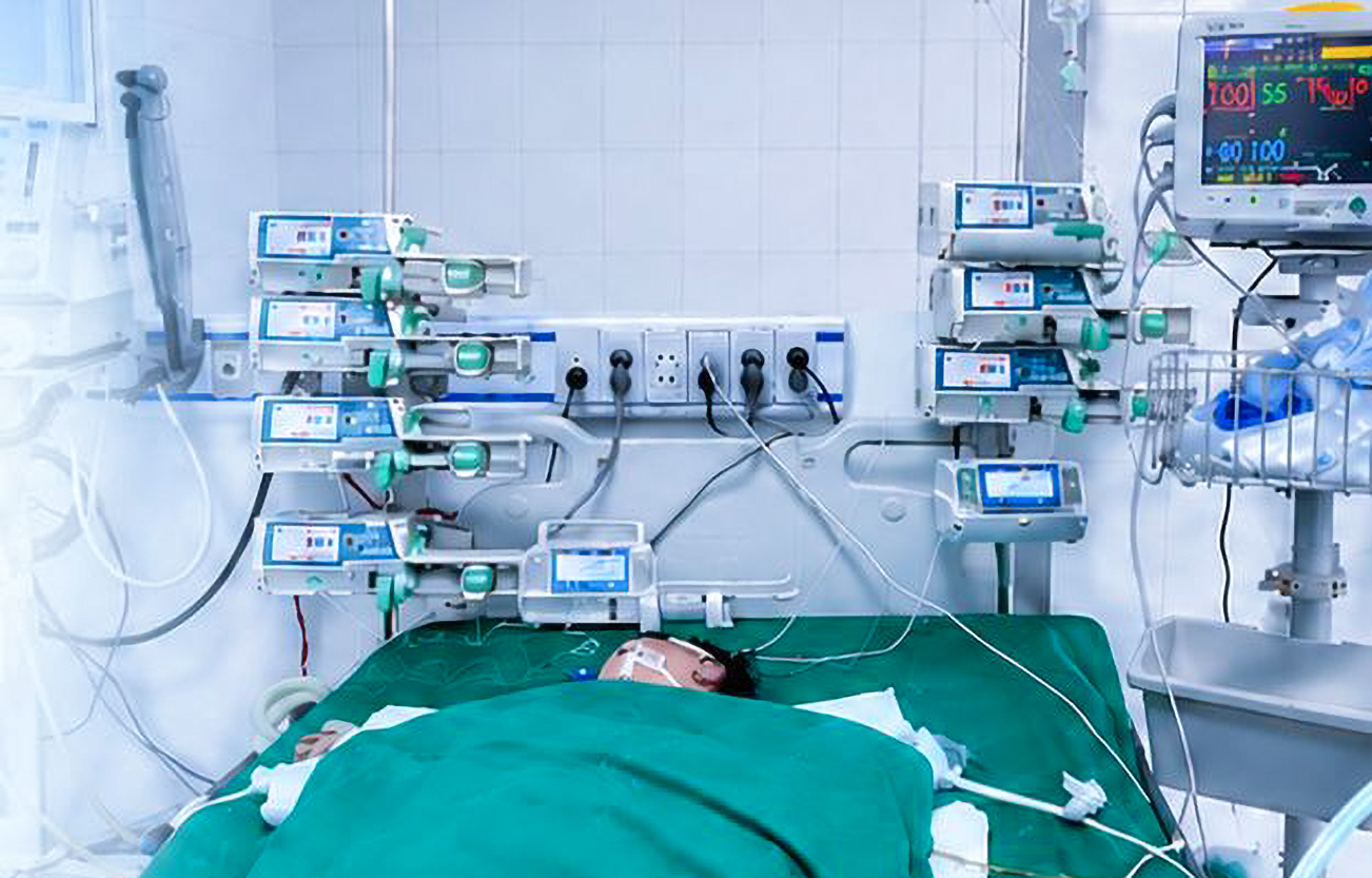 Sau nhiều ngày điều trị, sức khỏe bệnh nhi cải thiện rõ rệt - Ảnh: H.Yến