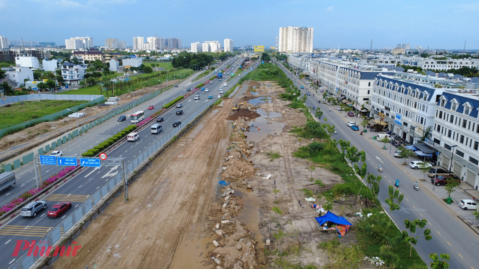 Khu vực hướng tuyến đường sắt Thủ Thiêm - Long Thành - Ảnh: Nguyễn Văn